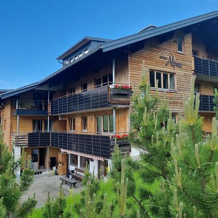 Gaestehaus Alpina Рицлерн Экстерьер фото
