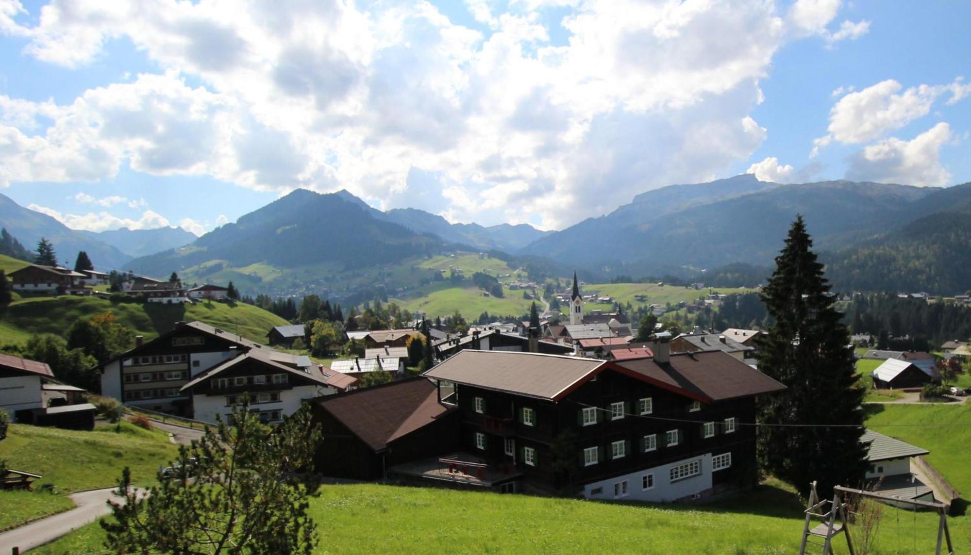 Gaestehaus Alpina Рицлерн Экстерьер фото